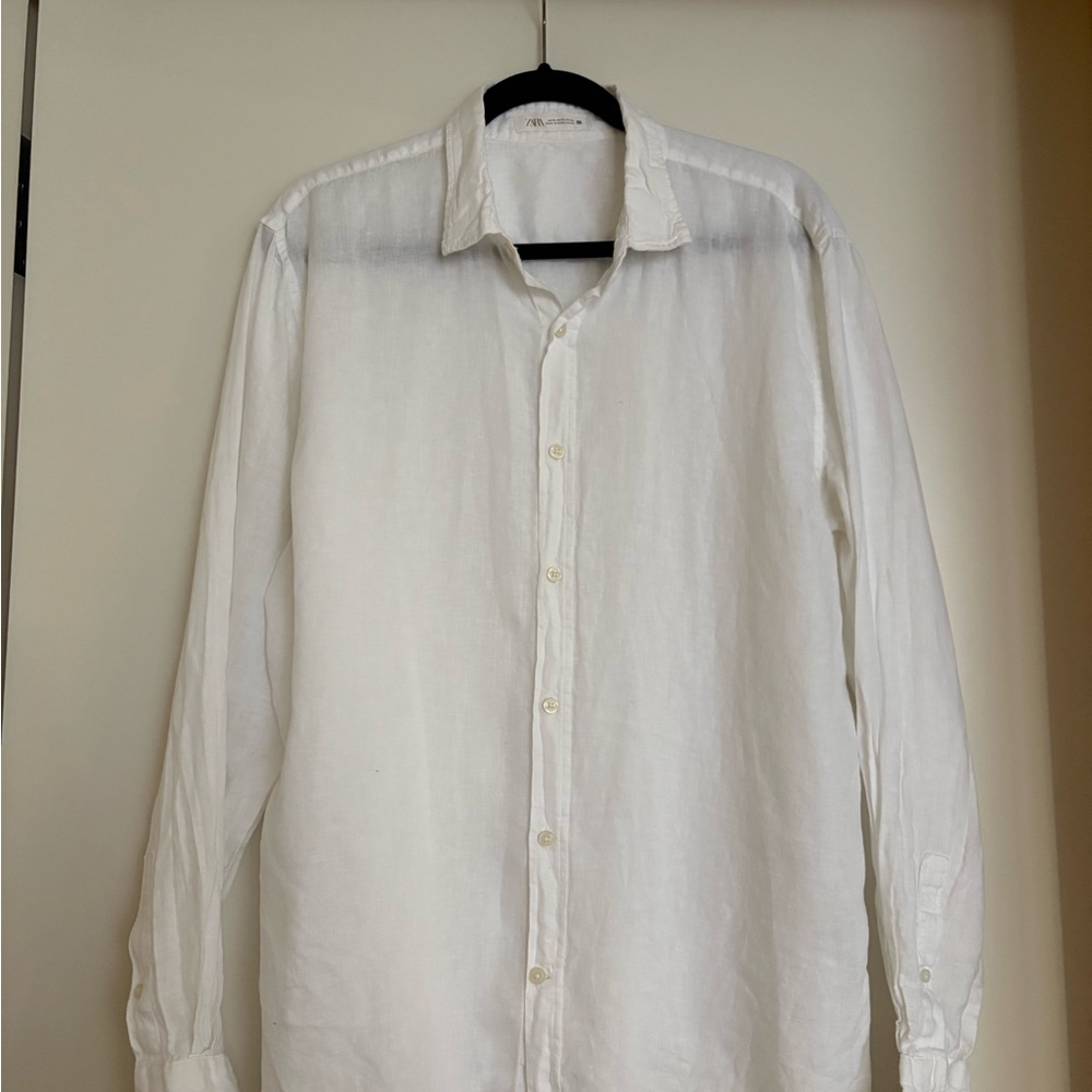 Zara White Button-Up Shirt